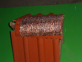 Firstziegel mit Kupferrolle als First- und Dachschutz